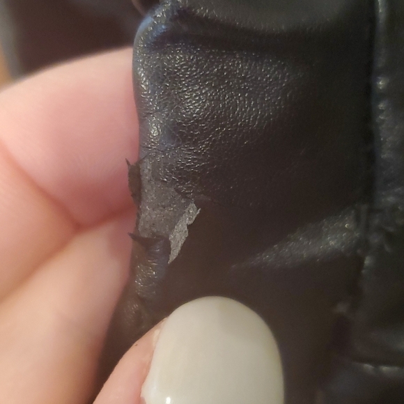 Faux Leather skirt - Picture 5 of 7